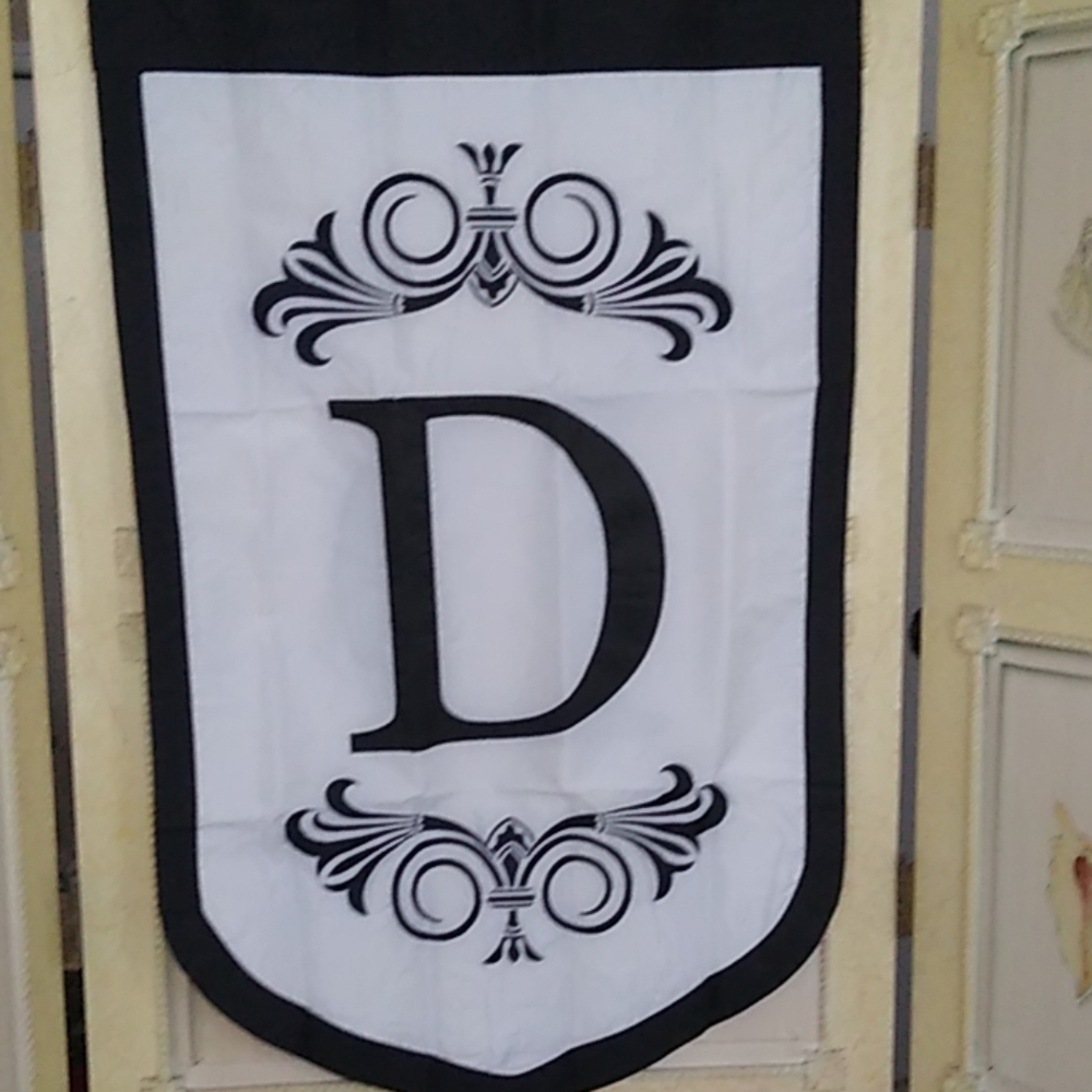 Meet your Posher, Michelle ( DIVA)